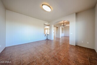 15225 W Frontier Dr in Surprise, AZ - Building Photo - Building Photo