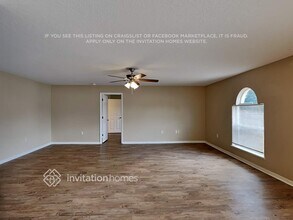 6012 Sunset Vista Dr in Lakeland, FL - Building Photo - Building Photo