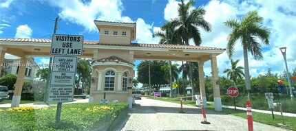 600 Layne Blvd in Hallandale Beach, FL - Building Photo - Building Photo