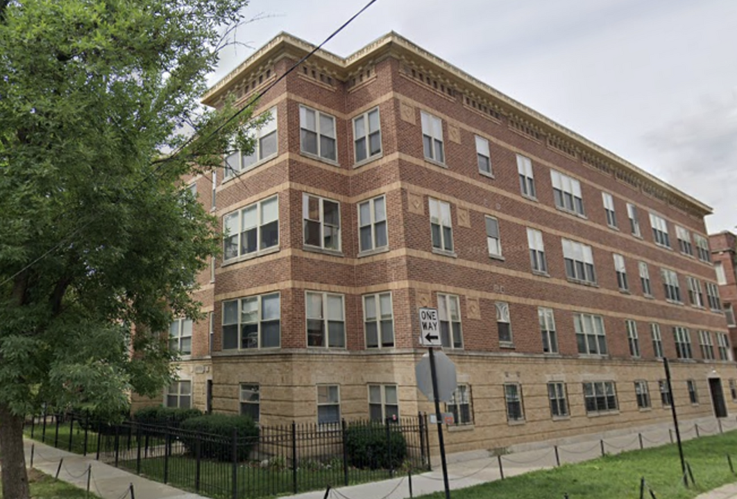 3641 W Leland Ave, Unit 2 in Chicago, IL - Building Photo