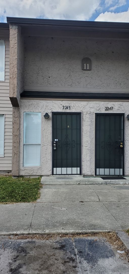 4011 Billingsgate Rd in Orlando, FL - Building Photo - Building Photo