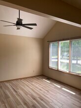 412 11th Cir SE, Unit Iron Lake Estates in Demotte, IN - Building Photo - Building Photo