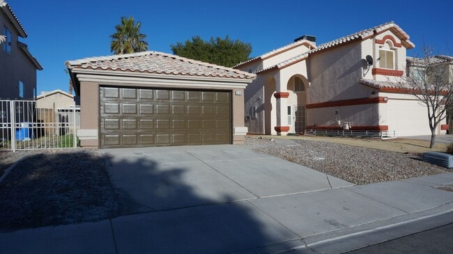 5134 Sandstone Dr in Las Vegas, NV - Building Photo - Building Photo