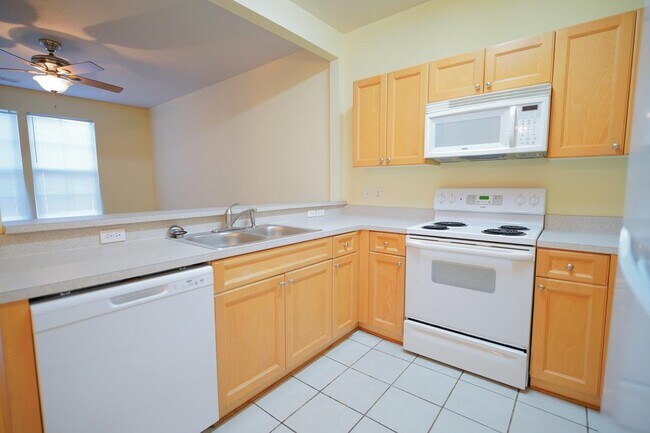 3400 Old Bainbridge Rd in Tallahassee, FL - Building Photo - Building Photo