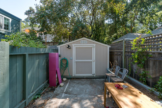 Landsdale Station in San Anselmo, CA - Building Photo - Other