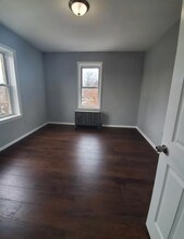 80 Hillcrest Ter in East Orange, NJ - Building Photo - Building Photo