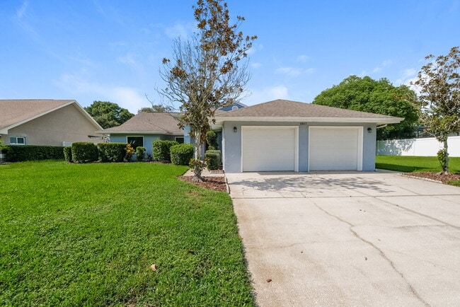 property at 8807 Wellesly Ct
