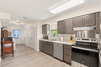 15639 Dauphin Island Pkwy in Coden, AL - Building Photo - Building Photo