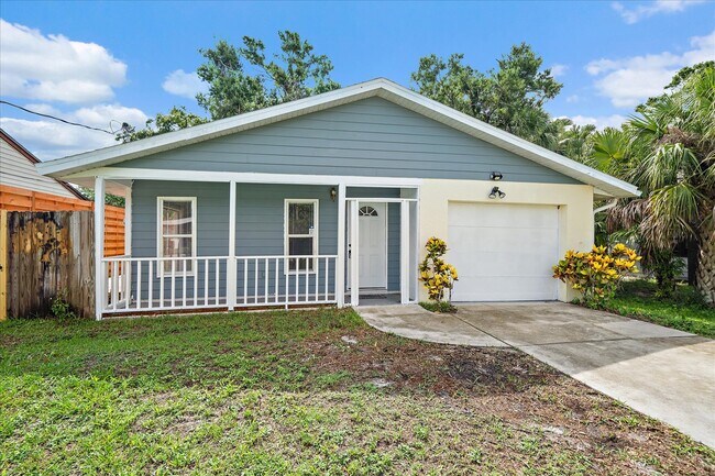 property at 2619 Robinson Ave