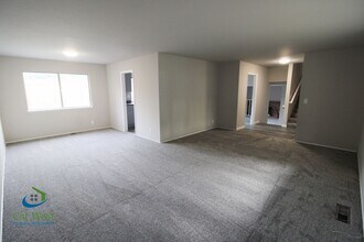 816 Glenside Dr in San Jose, CA - Building Photo - Building Photo