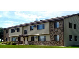 120 Slocum St in Holloway, MN - Building Photo