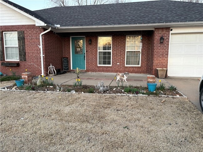 property at 1026 Meadowlark Ln