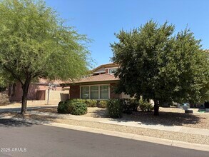 16054 W Shangri La Rd in Surprise, AZ - Building Photo - Building Photo