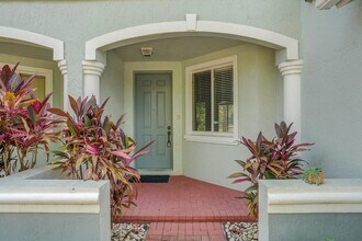 2005 Oakhurst Way in Riviera Beach, FL - Building Photo - Building Photo
