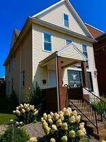 58 Washington St in Middletown, CT - Building Photo