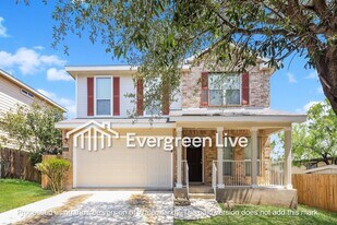 310 Rustic Stable in San Antonio, TX - Building Photo