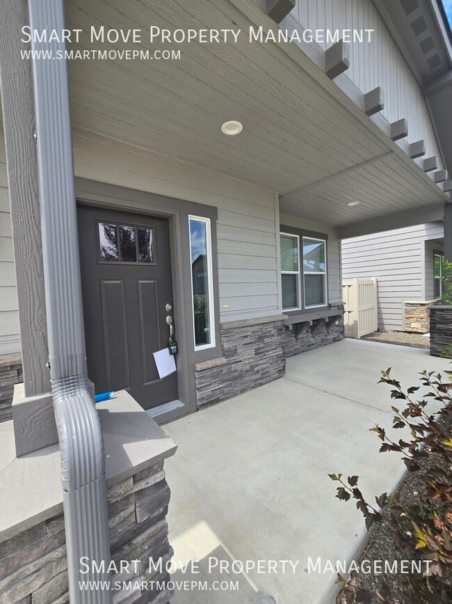 7529 W Snowberry Dr in Boise, ID - Building Photo - Building Photo
