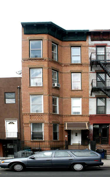 827 Monroe St in Brooklyn, NY - Building Photo