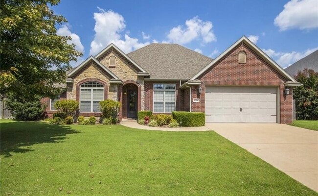 property at 4504 W Putting Green Dr