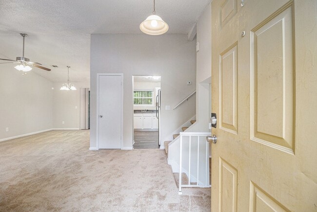 5389 Forest E Ln in Stone Mountain, GA - Building Photo - Building Photo