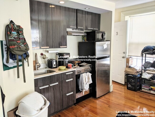 36 Joy St, Unit 3