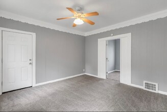 6714 Sebert Ave in Cleveland, OH - Building Photo - Building Photo