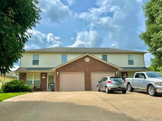 property at 3410 Zinnia Dr
