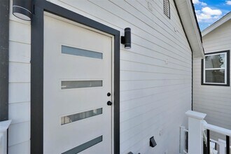 2304 Chapman St-Unit -4 in Houston, TX - Building Photo - Building Photo