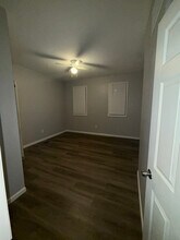 1111 Louis St in Camden, NJ - Building Photo - Building Photo