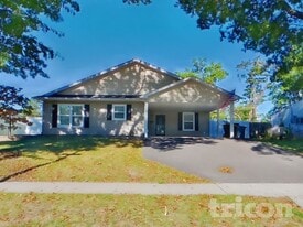 39 Timber Ln in Levittown, PA - Building Photo