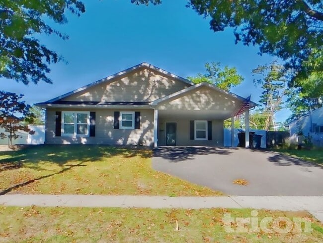 property at 39 Timber Ln