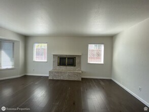 759 Istvan Rd in Sonoma, CA - Building Photo - Building Photo