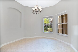 1088 Crestwood Commons Ave in Ocoee, FL - Building Photo - Building Photo