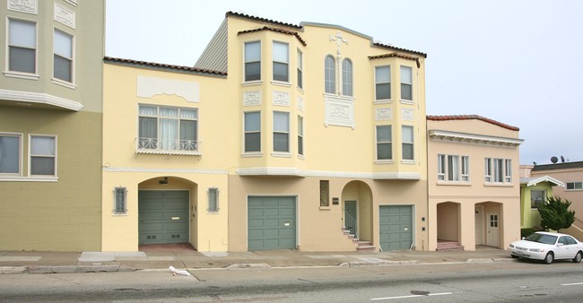 2306 19th Ave in San Francisco, CA - Foto de edificio - Building Photo