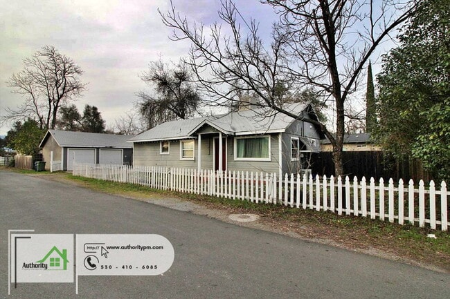 property at 420 Beagle Ln