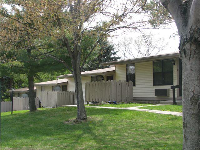 Forest View Apartments in Haslett, MI - Building Photo - Building Photo