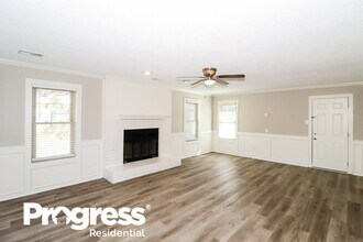 1040 Trappers Cove in Memphis, TN - Building Photo - Building Photo