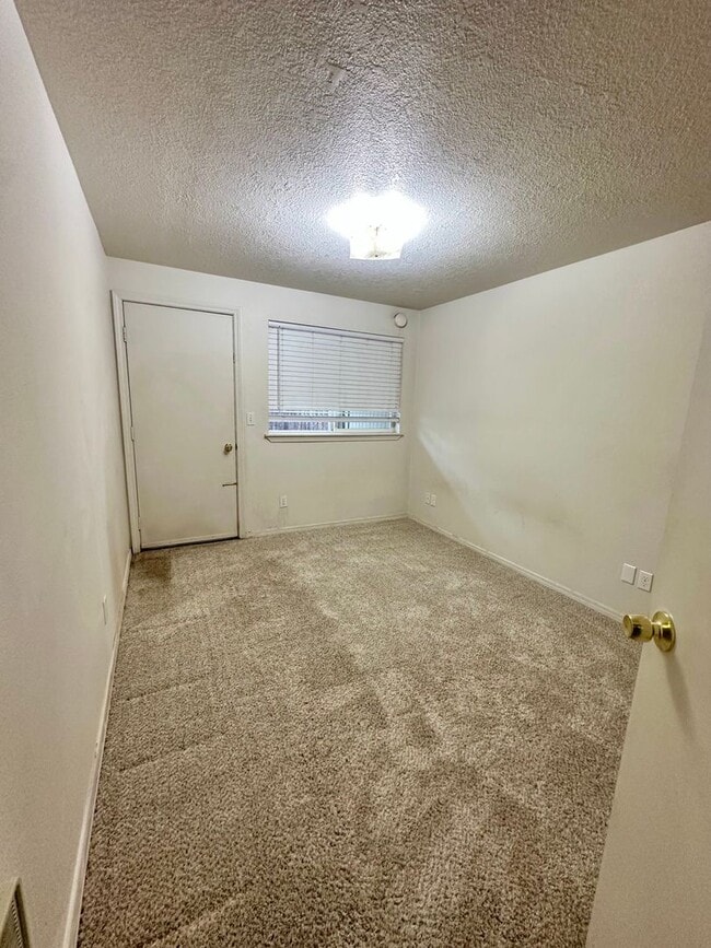 1768-1774 NE Wichita Way in Bend, OR - Building Photo - Building Photo