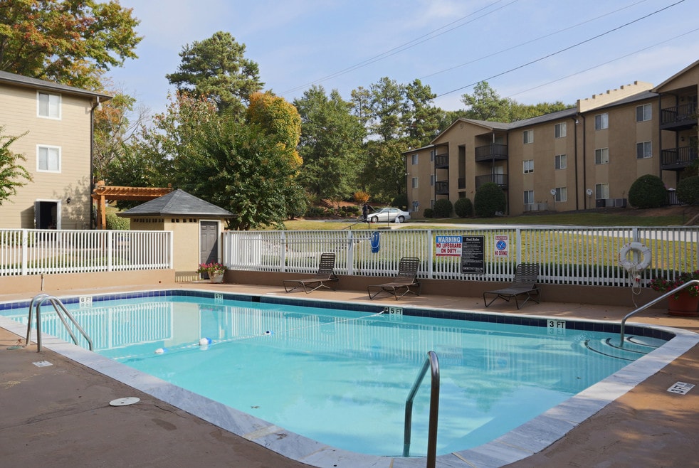 Senior 55+ / Heritage at Walton Reserve Apartments Austell, GA