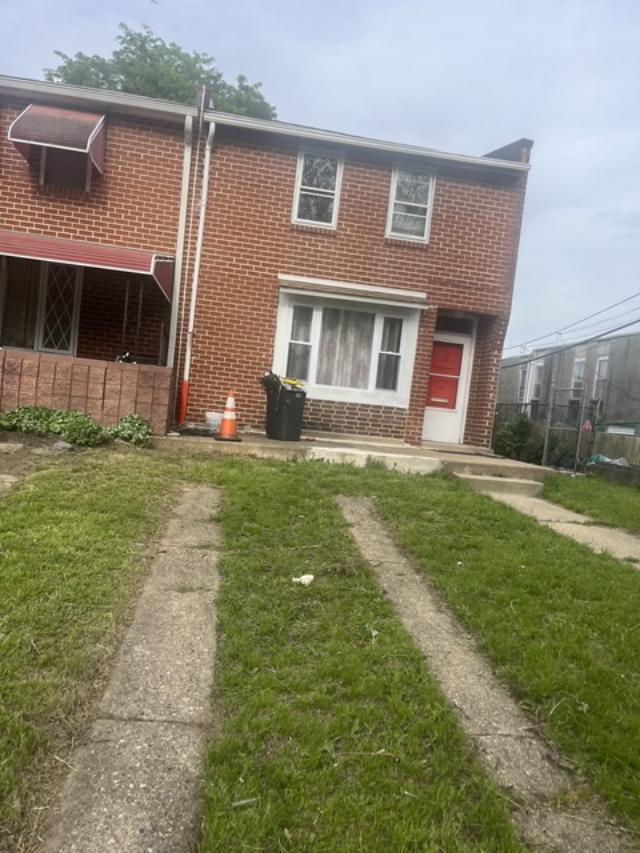 property at 861 N Fallon St
