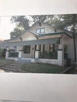 207 S Summit St in Greenville, NC - Building Photo