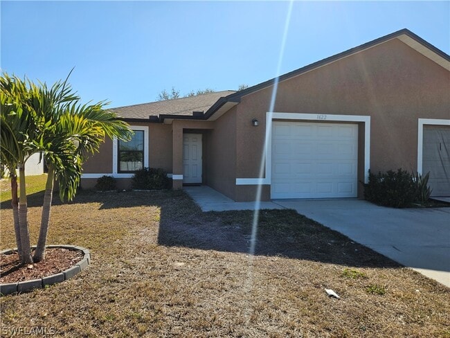 1622 SW 33rd St in Cape Coral, FL - Building Photo - Building Photo