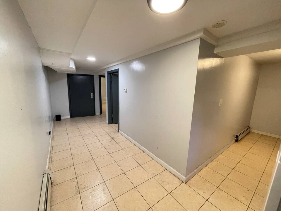 2153 Quimby Ave in Bronx, NY - Building Photo