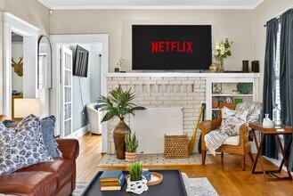 3321 W San Juan St in Tampa, FL - Building Photo - Building Photo