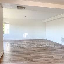 512 Mill Ave S in Renton, WA - Building Photo - Building Photo