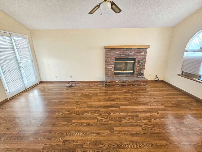 821 Janelle Ct in Ridgecrest, CA - Building Photo - Building Photo