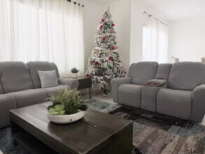 134 Episode in Irvine, CA - Building Photo - Building Photo