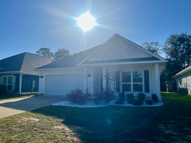 1905 Noleka Ct in Navarre, FL - Building Photo - Building Photo