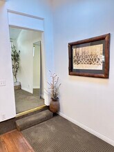 641 Copeland Ct, Unit B in Santa Monica, CA - Building Photo - Building Photo