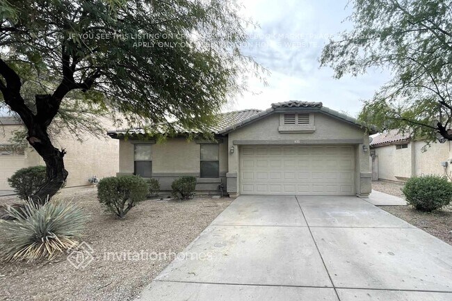 property at 12809 W Roanoke Ave